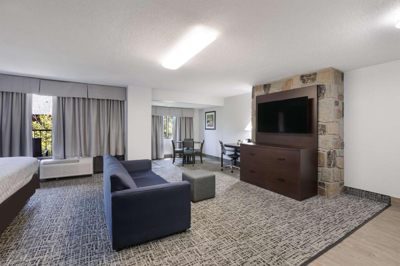 Surestay Plus Hotel By Best Western Gatlinburg Εξωτερικό φωτογραφία